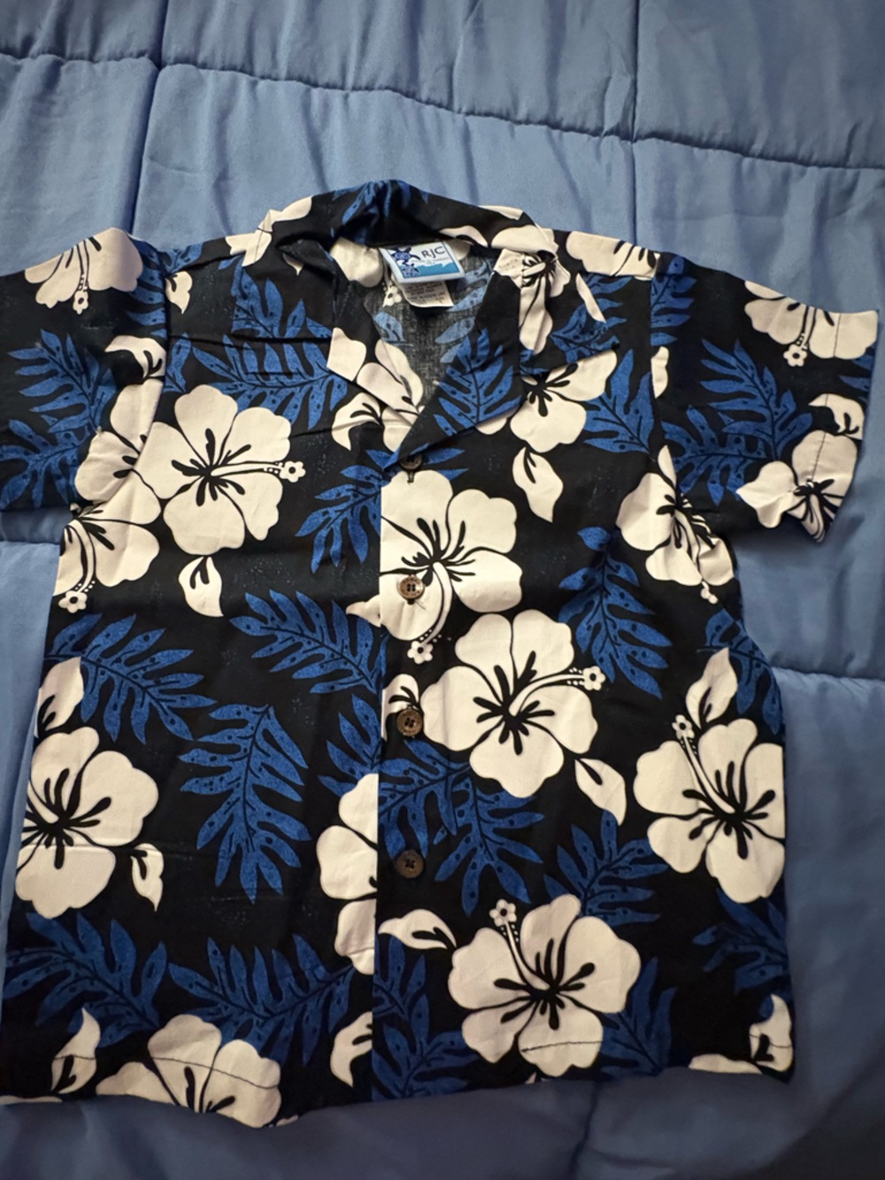 NWT-Boys 5 Blue & White Floral Hawaiian Button-Up Shirt